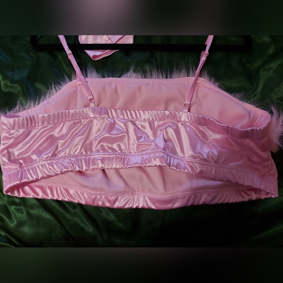 Skirt and top - Picture 3 of 3